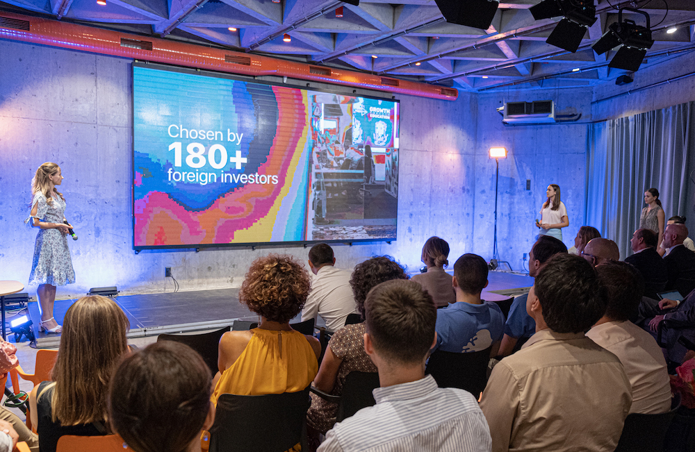 Primul e-PARK din Europa: Moldova Innovation Technology Park (MITP). Moldova își propune să devină hub tehnologic prin atragere de talente și investiții globale.