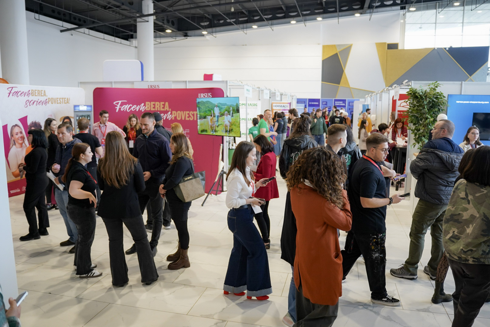 Angajatori de TOP Timișoara: 1.500 de joburi și 40 de companii. Pe 24-25 octombrie la CRAFT Angajatori de TOP Timișoara: 1.500 de joburi și 40 de companii. Pe 24-25 octombrie la CRAFT